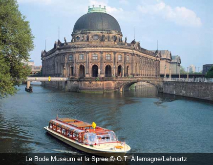 Le Bode Museum et la Spree O.T. Allemagne/Lehnartz