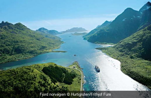 Fjord norvégien Hurtigruten/Frithjof Fure