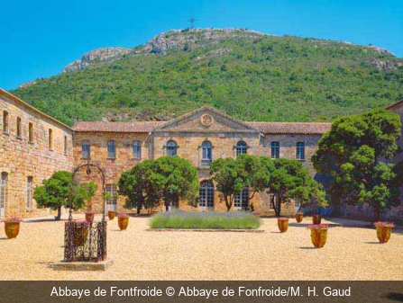 Abbaye de Fontfroide Abbaye de Fonfroide/M. H. Gaud