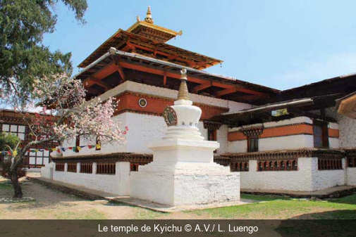 Le temple de Kyichu A.V./ L. Luengo