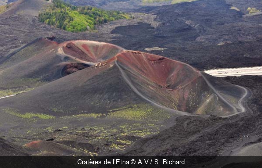 Cratères de l’Etna A.V./ S. Bichard