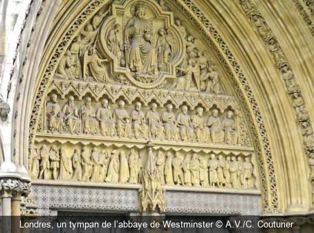 Un tympan de l’abbaye de Westminster à Londres A.V./C. Couturier