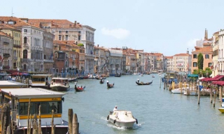 Escapade en Italie : Venise et les prémices du carnaval