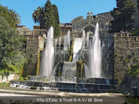 Villa d’Este, à Tivoli A.V./ M. Briot