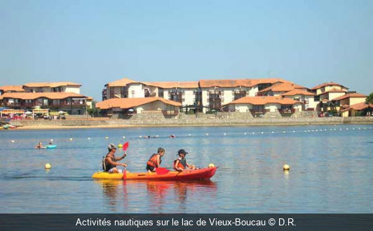 Activités nautiques sur le lac de Vieux-Boucau
