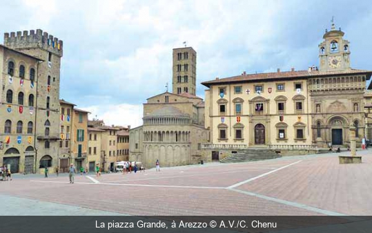 La piazza Grande, à Arezzo A.V./C. Chenu