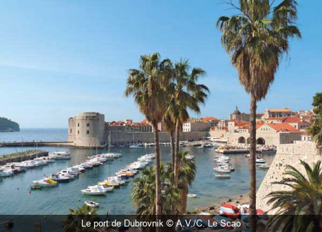 Le port de Dubrovnik A.V./C. Le Scao