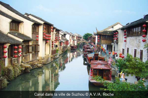 Canal dans la ville de Suzhou A.V./A. Roche