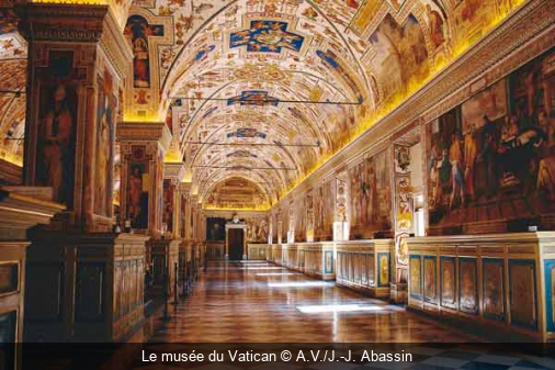Le musée du Vatican A.V./J.-J. Abassin