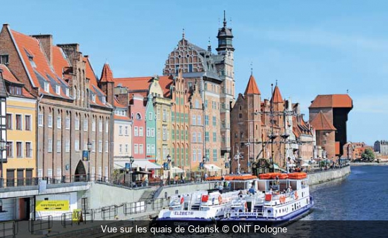 Vue sur les quais de Gdansk ONT Pologne