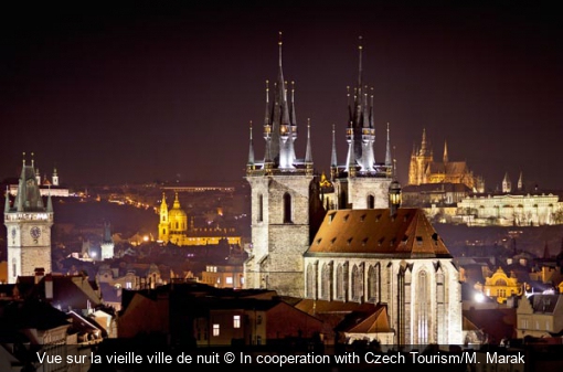 Vue sur la vieille ville de nuit In cooperation with Czech Tourism/M. Marak