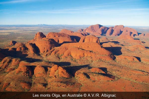 Les monts Olga, en Australie A.V./R. Albignac
