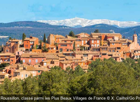 Vue sur Roussillon, classé parmi les Plus Beaux Villages de France X. Cailhol/Go Production
