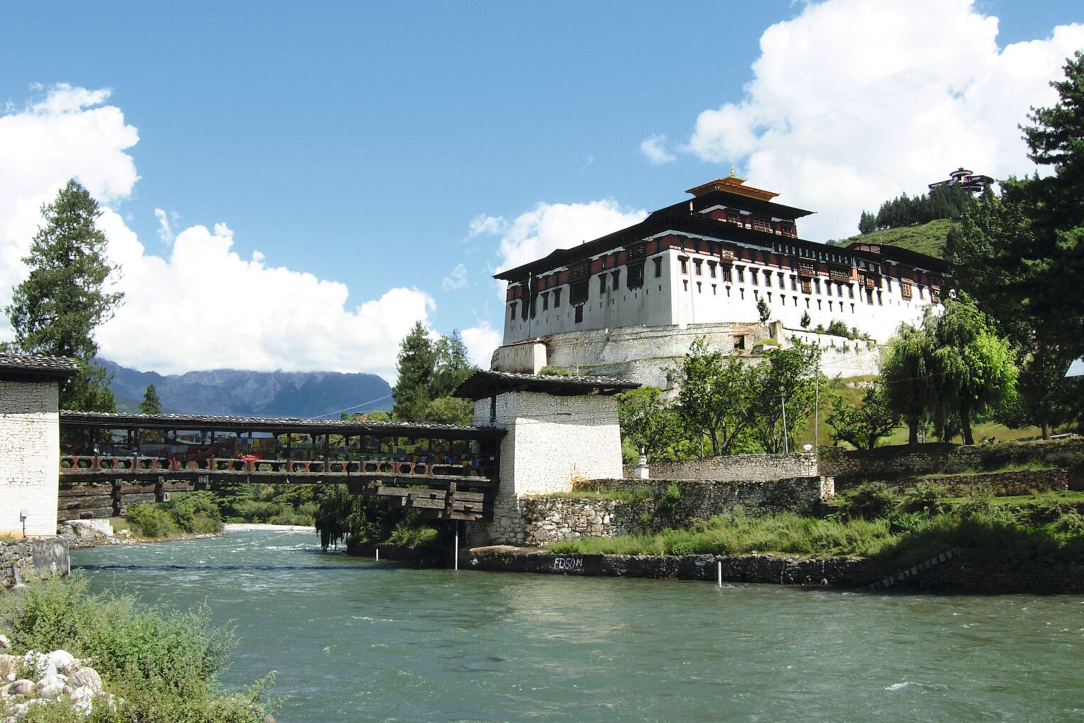 Le dzong Rinpung, dans la région de Paro