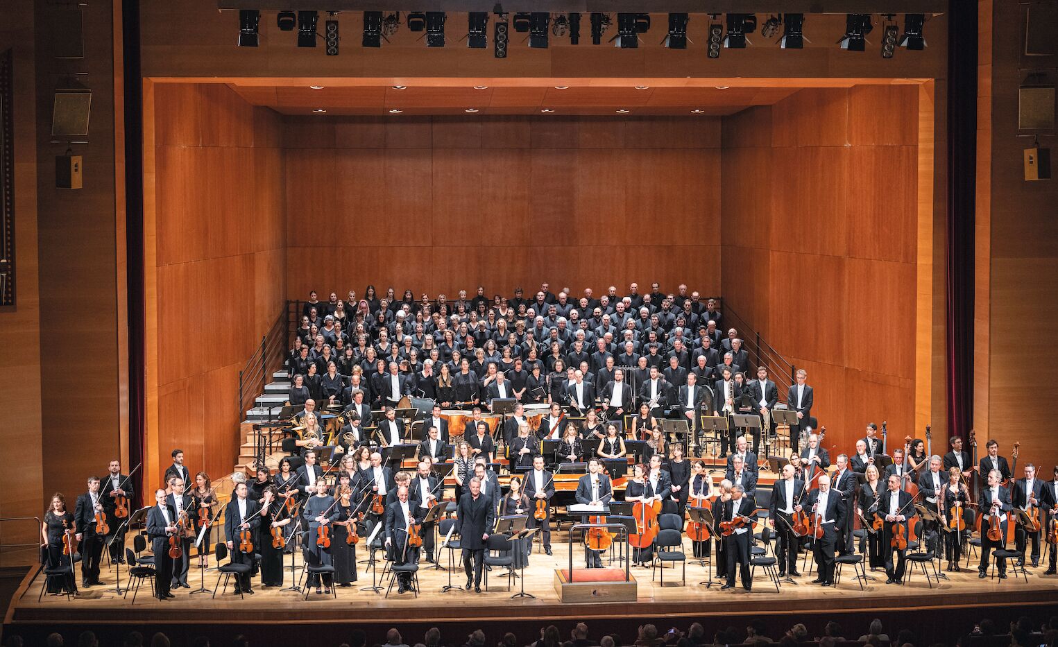 L’Orquesta Sinfónica de Galicia et la Sociedad Coral de Bilbao lors du concert de clôture en 2022