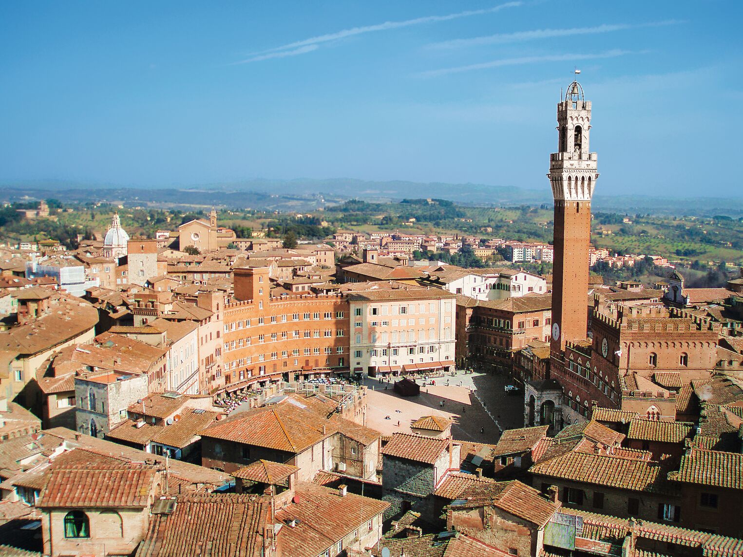 Vue sur la piazza del Campo, à Sienne