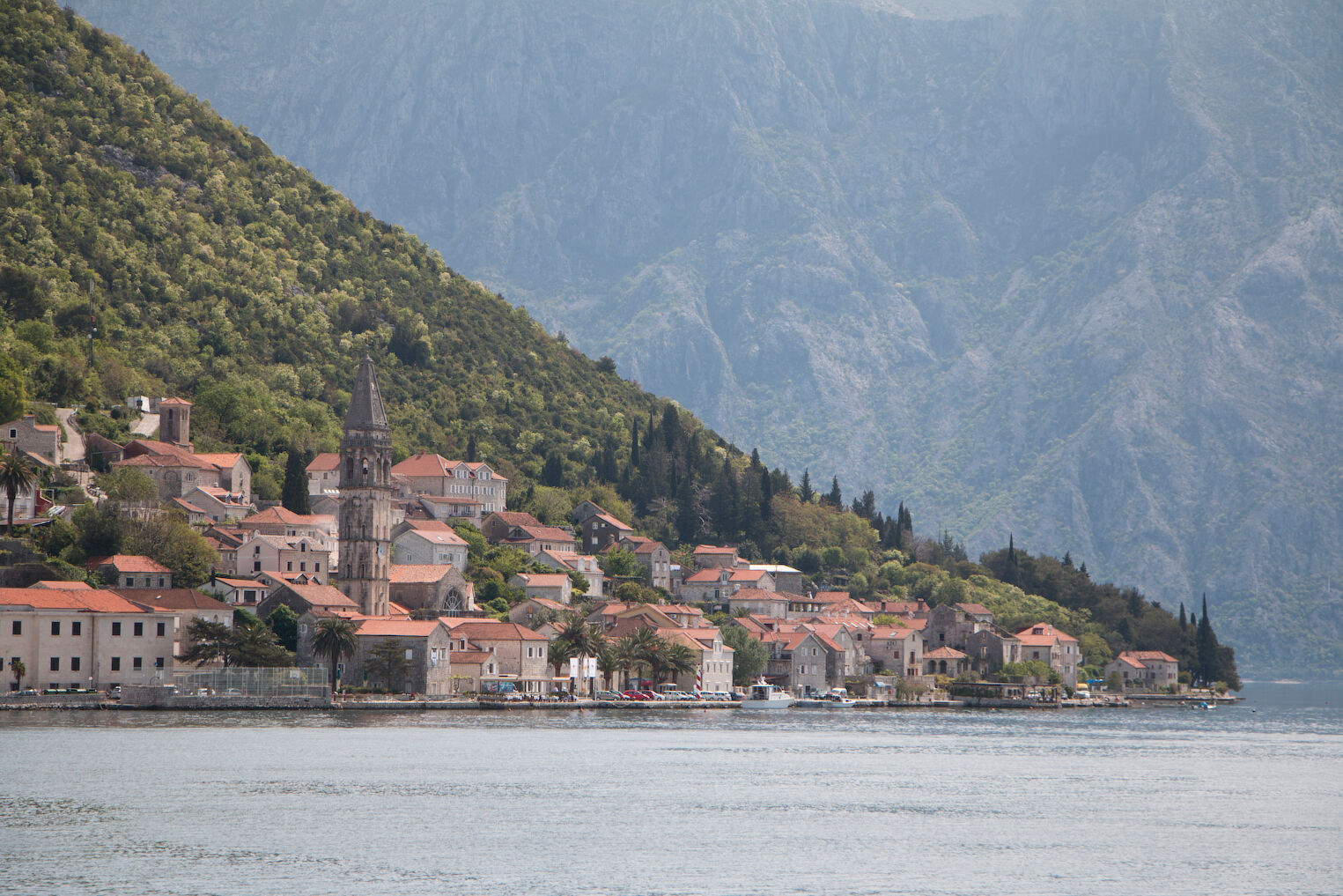 Vue de Pérast dans les bouches de Kotor